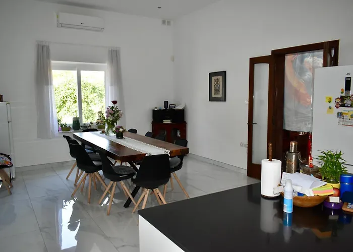 Secret - Lily Tarxien