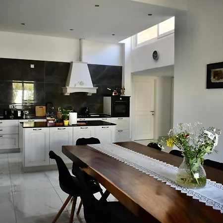 Privatunterkunft Secret - Lily