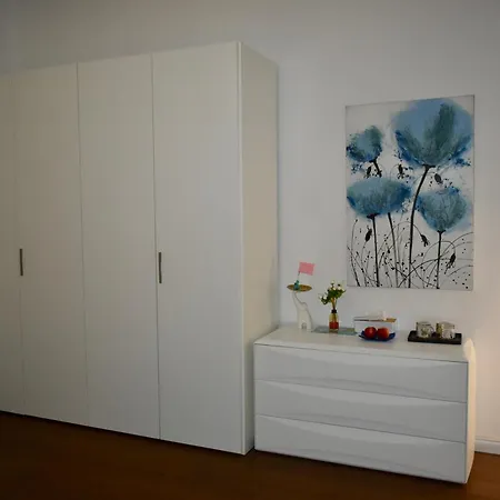 Secret - Lily Séjour chez l'habitant *