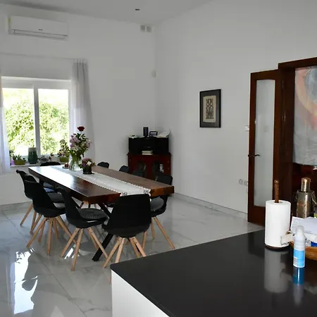 Secret - Lily Tarxien