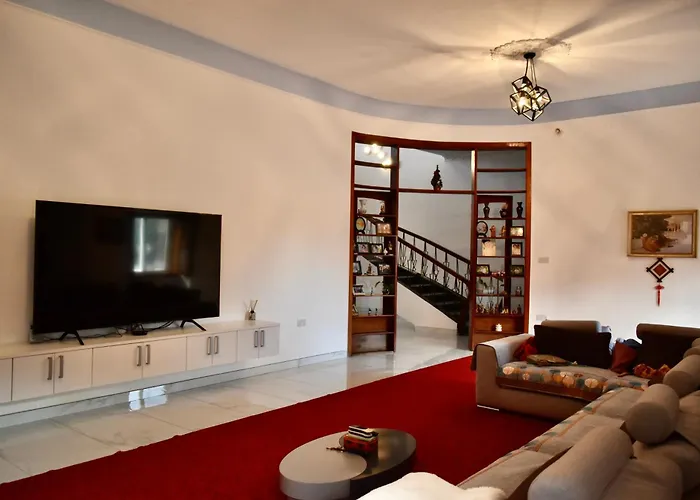 Secret - Lily Tarxien