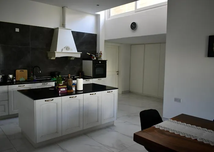 Secret - Lily * Tarxien